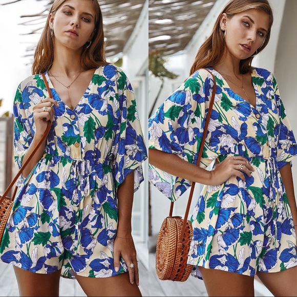 Stunning Mystery Pants - ♦️🆕Leafy Floral Lace Tie Waist Romper Blue